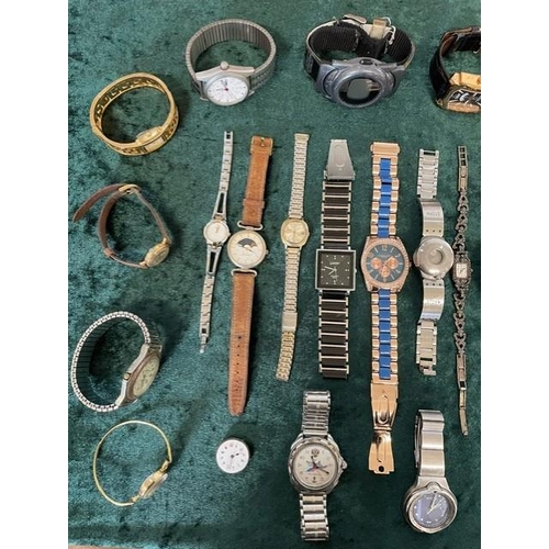 392 - Box of Assorted Ladies & Gentlemen's Wristwatches, leather and bracelet straps, assorted designs and... 