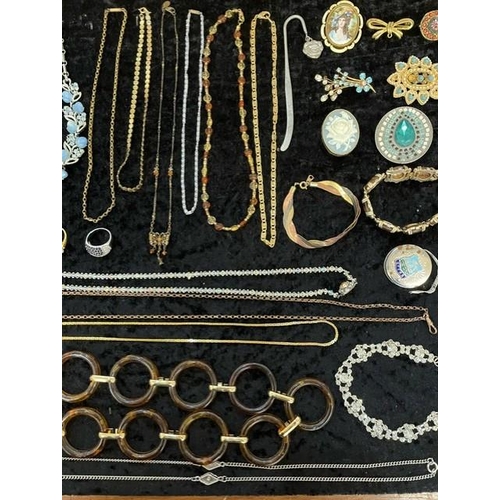 394 - Box of Assorted Vintage Costume Jewellery, including necklaces, chains, crystals, earrings, brooches... 