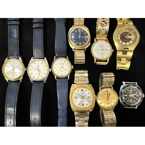 402A - Collection of Gentlemen's Quality Wristwatches, various makes, leather and bracelet straps, all work... 