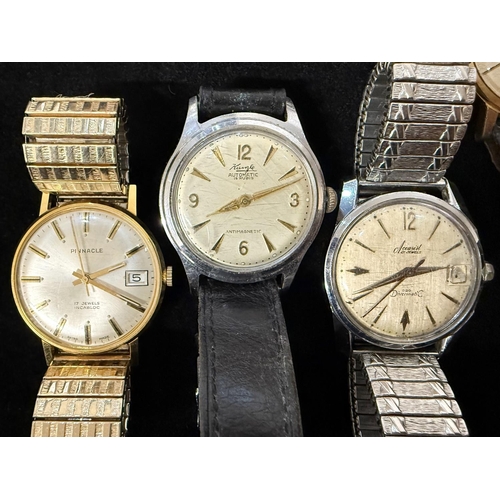 403A - Collection of Gentlemen's Quality Wristwatches, various makes, leather and bracelet straps, all work... 