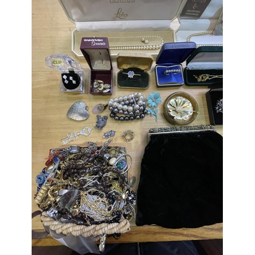 465 - Large Box of Costume Jewellery, to include beads, boxed pearls, bangles, collars, badges, earrings, ... 