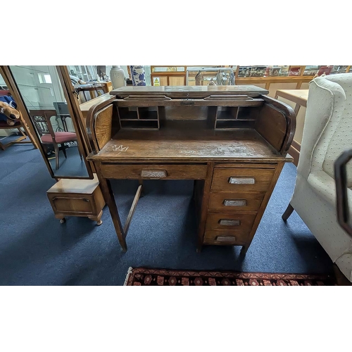 1027 - Early 20th Century Oak Clerks Style Desk with roll top front, pigeon hole interior, frieze drawer wi... 