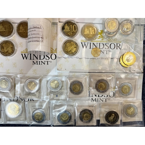 423 - Collection of Windsor Mint Collectible Commemorative Coins, mostly gold plated, including Historical... 