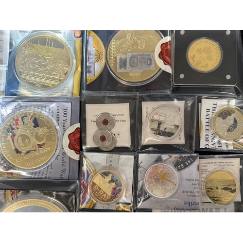 424 - Collection of Windsor Mint Collectible Commemorative Coins, mostly gold plated, including First Worl... 