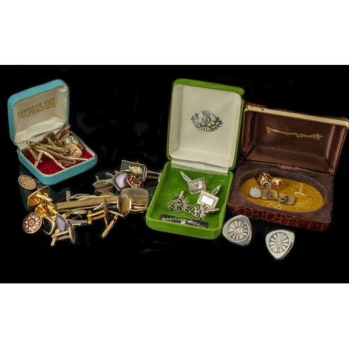 430A - Collection of Gents Silver Cufflinks, Various Styles etc. Low Estimate.