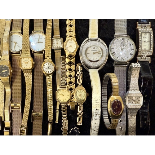 485 - Collection of Gentlemen's & Ladies Wristwatches, leather and bracelet straps, various makes includin... 