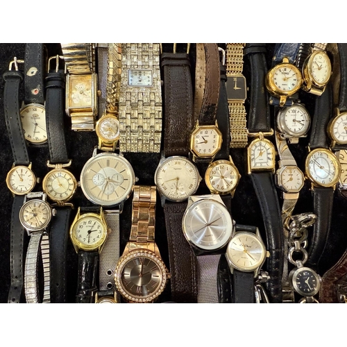 490 - Collection of Gentlemen's & Ladies Wristwatches, leather and bracelet straps, various makes includin... 