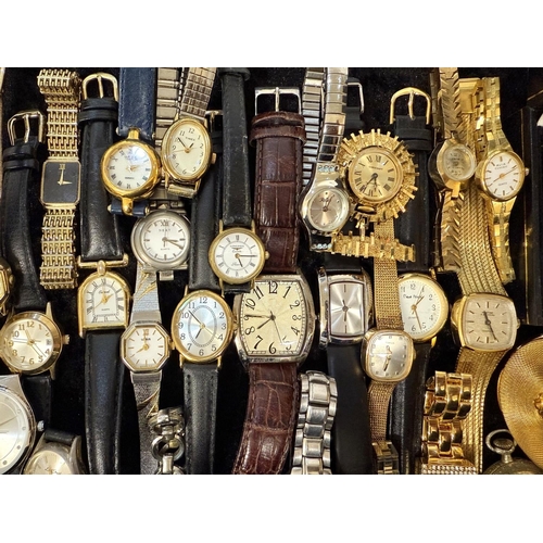 490 - Collection of Gentlemen's & Ladies Wristwatches, leather and bracelet straps, various makes includin... 