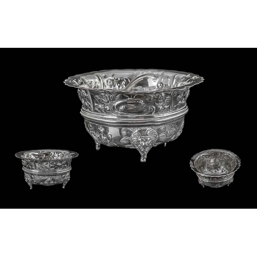 106 - Edwardian Period 1901 - 1910 Fine Sterling Silver Small Embossed Bowl Raised on a Trio of Lion Mask ... 