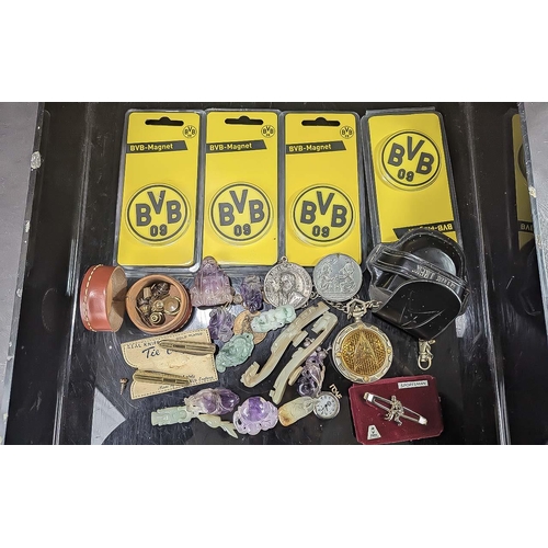 1420 - Collection of Assorted Collectables. Includes Sportsman Tie Pin, Assorted Rocks, BVB Magnots, Star T... 