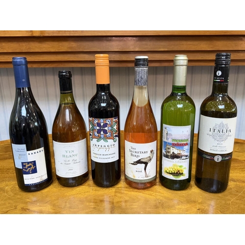 1436 - Six Vintage Bottles of Wine, comprising 2017 Secretary Bird Rose, 2015 Pinot Grigion, 2002 Shiraz, P... 