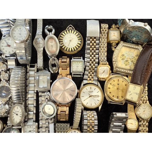 483 - Collection of Ladies & Gentlemen's Wristwatches, leather and bracelet straps, various makes and desi... 