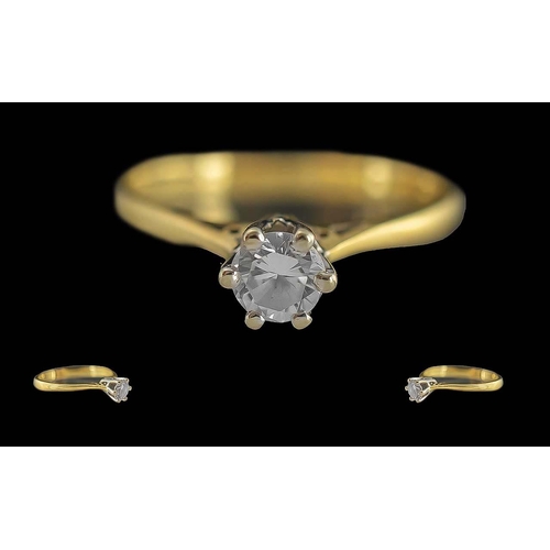 82 - Ladies Good Quality 18ct Gold Single Stone Diamond Set Ring. Marked 18ct to Shank. The Round Brillia... 