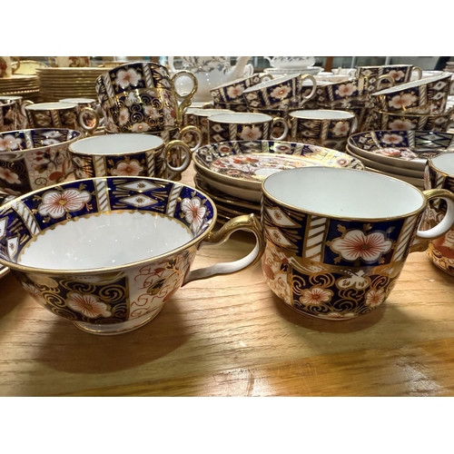 550 - Collection of Royal Crown Derby, 2451 pattern, approx. 80 pieces, comprising assorted teacups 10 flu... 