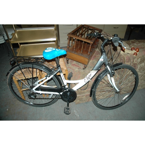 121 - Apollo ladies hybrid bike