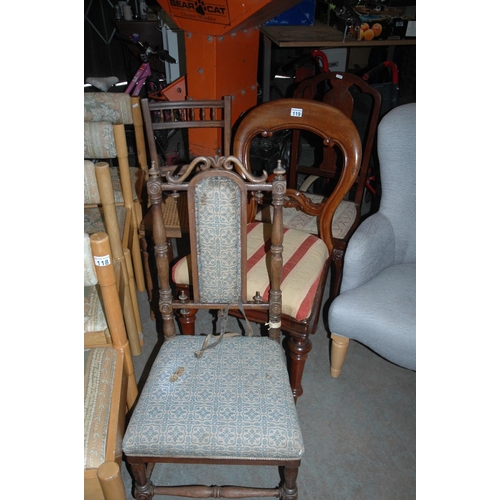 119 - 4 assorted chairs