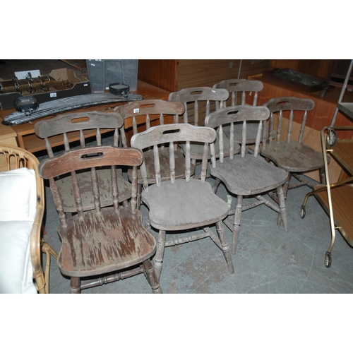 128 - Set of 8 dining chairs