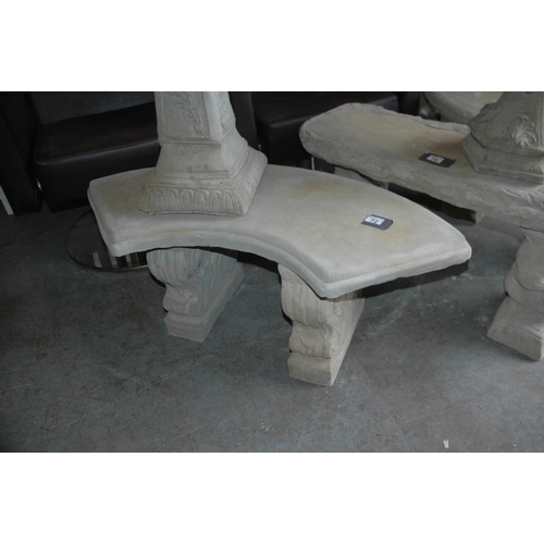 72 - Curved concrete seat