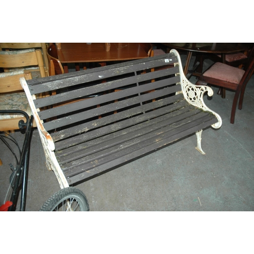 85 - Garden bench