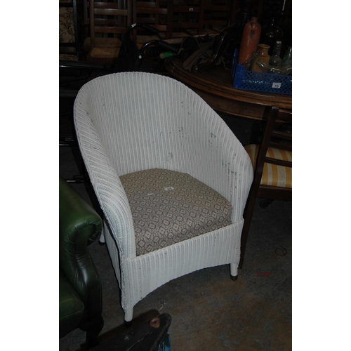 65 - Lloydloom chair