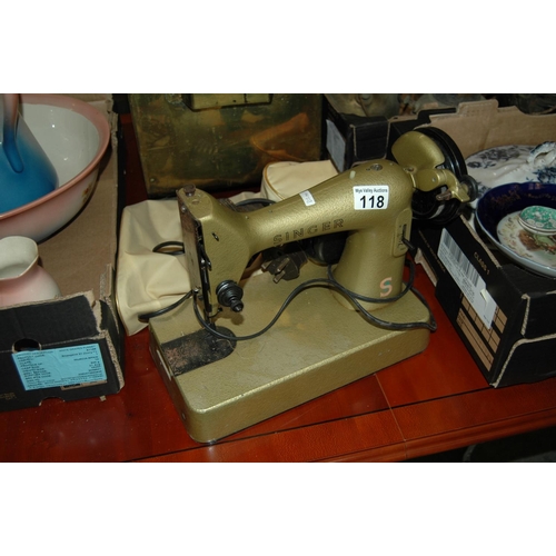 118 - SInger sewing machine