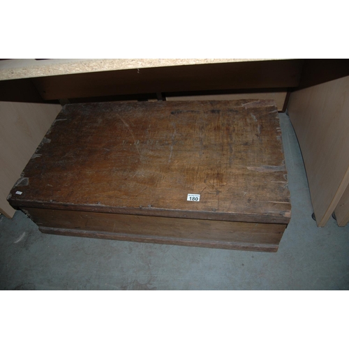 180 - Wooden trunk