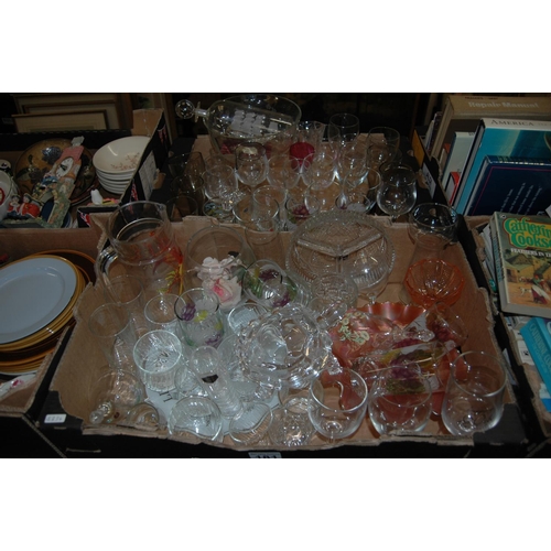 181 - 2 boxes of glassware