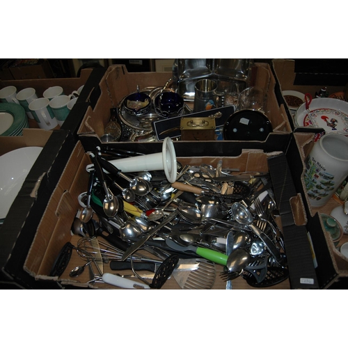 183 - 2 boxes of cutlery, silverplate etc