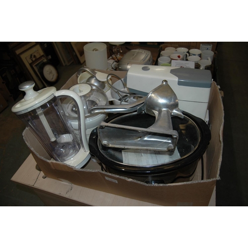 189 - Box of kitchenware, Kenwood chef etc