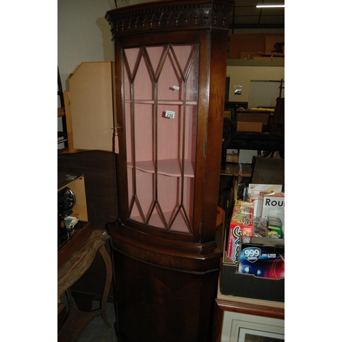 226 - Corner cabinet