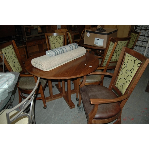 81 - Table & 4 chairs