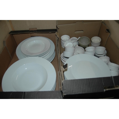 279 - 2 boxes of china