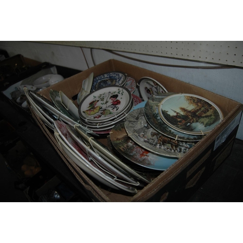 348 - Box of collectable plates