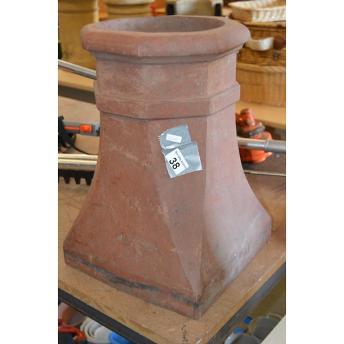 38 - Large chimney pot