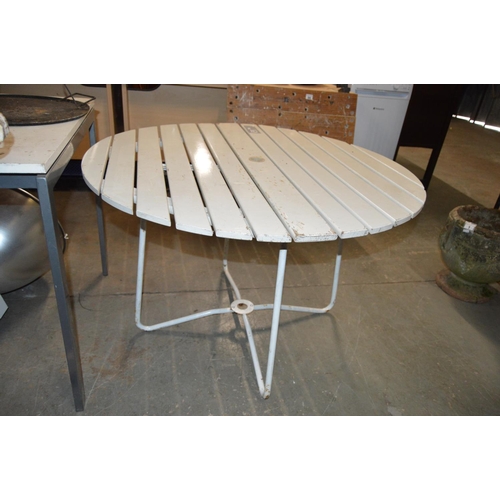 46 - 1 X Round Garden Table.