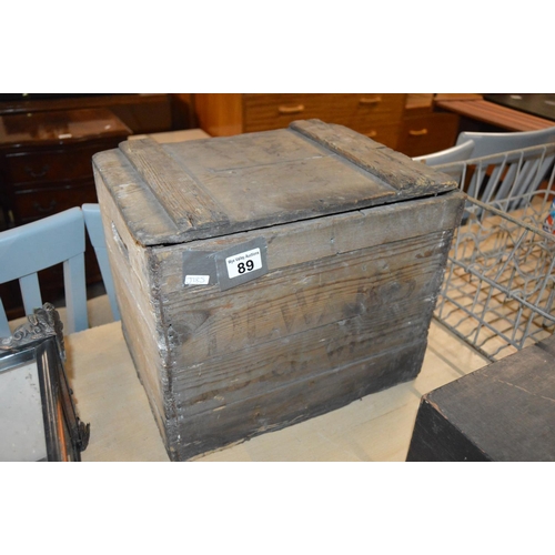 89 - Dewars Scotch Whisky wooden crate