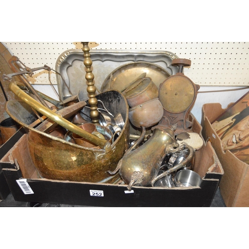 252 - Box of brass, copper etc