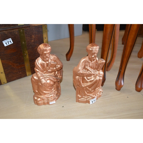 172 - Pair of cast figures