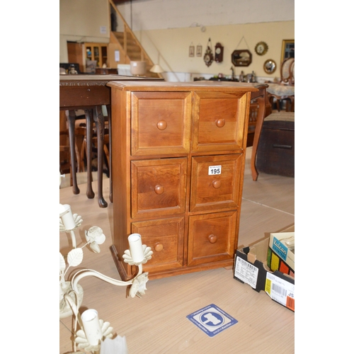 195 - SMall chest of drawers