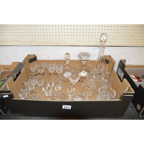 251 - Box of glassware