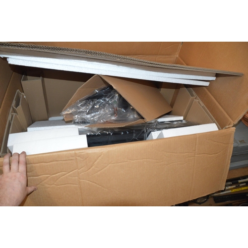 64 - NEW boxed cooker hood