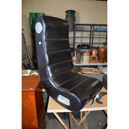 104 - Gaming chair