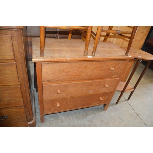 131 - Chest of drawers