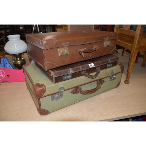 212 - 3 vintage cases