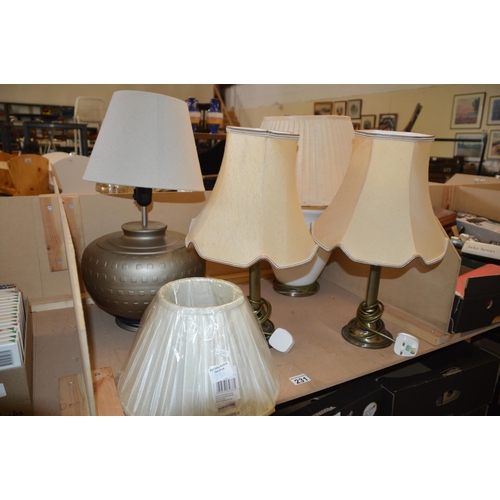 231 - 4 table lamps