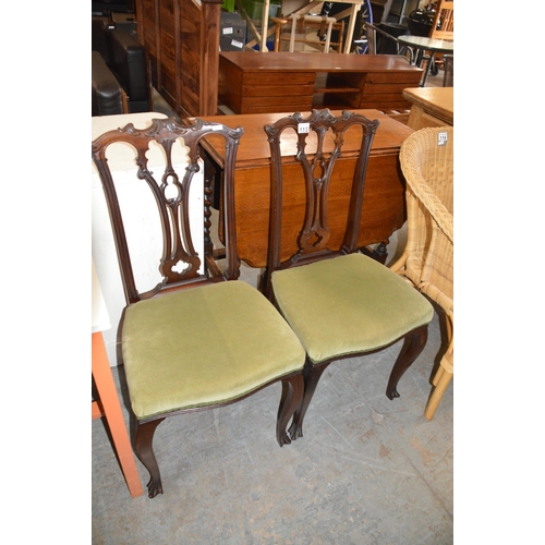 113 - Pair of chairs