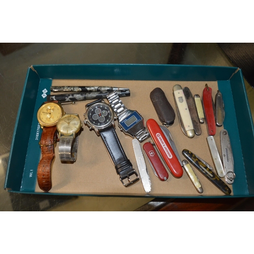 269 - Tray of watches & penknives