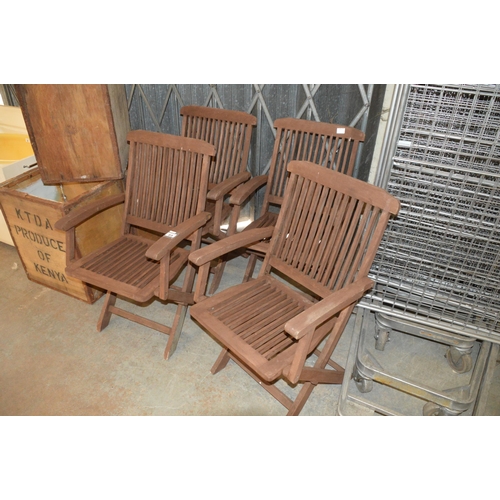 89 - Set of 4 garden chairs