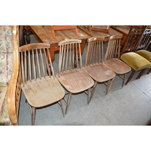 146 - Set of 4 chairs