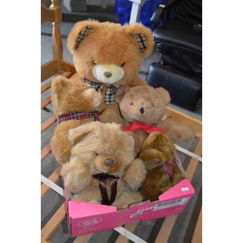 156 - Box of teddy bears